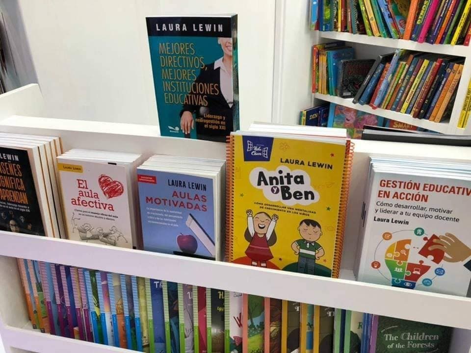 Encuentro en la feria del libro 9