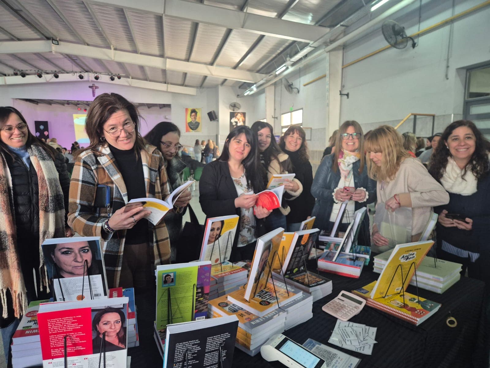 Encuentro en la feria del libro 1