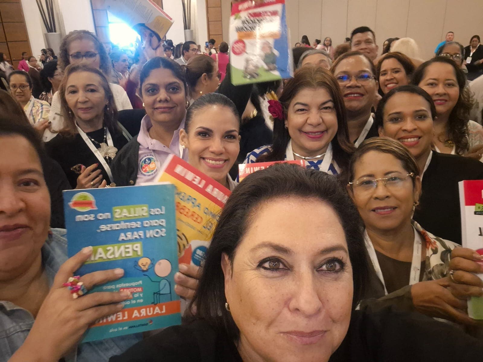 Encuentro en la feria del libro 2