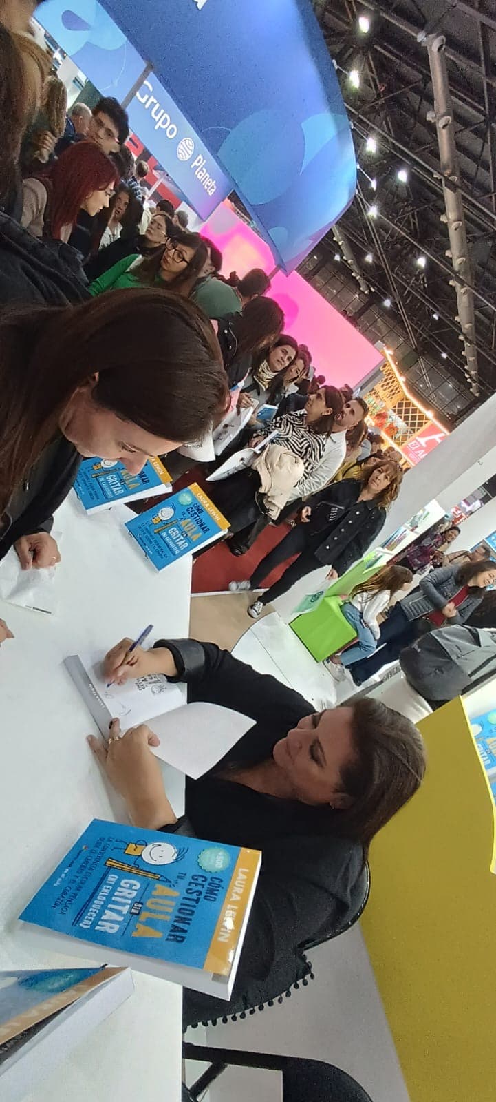 Encuentro en la feria del libro 17
