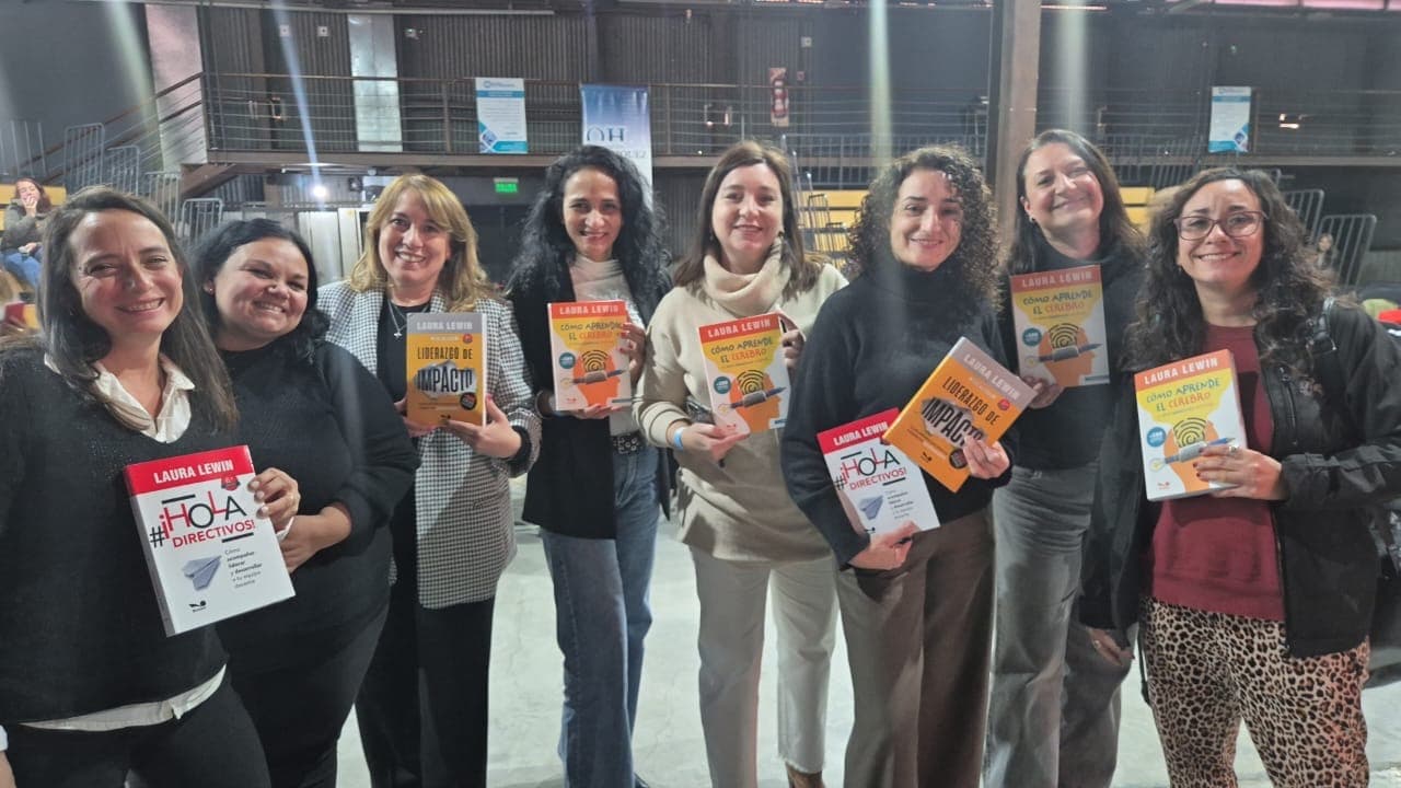 Encuentro en la feria del libro 32