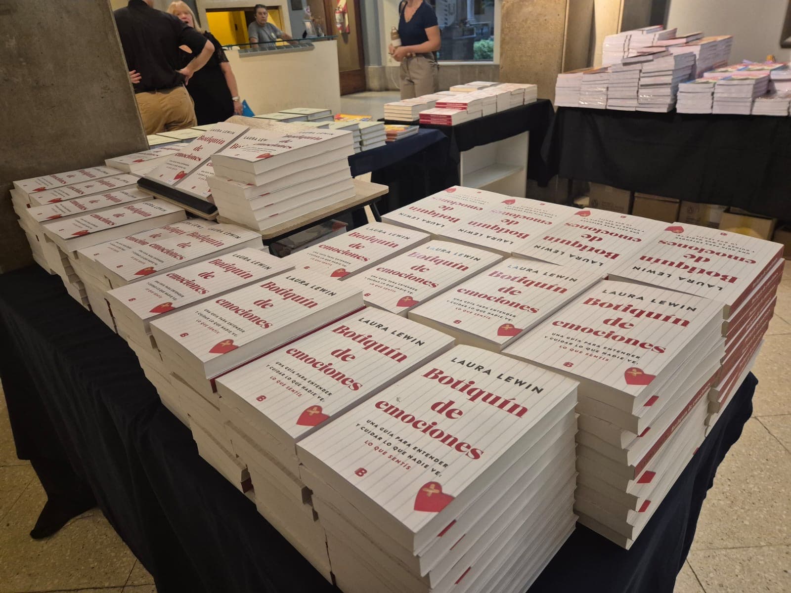 Encuentro en la feria del libro 37