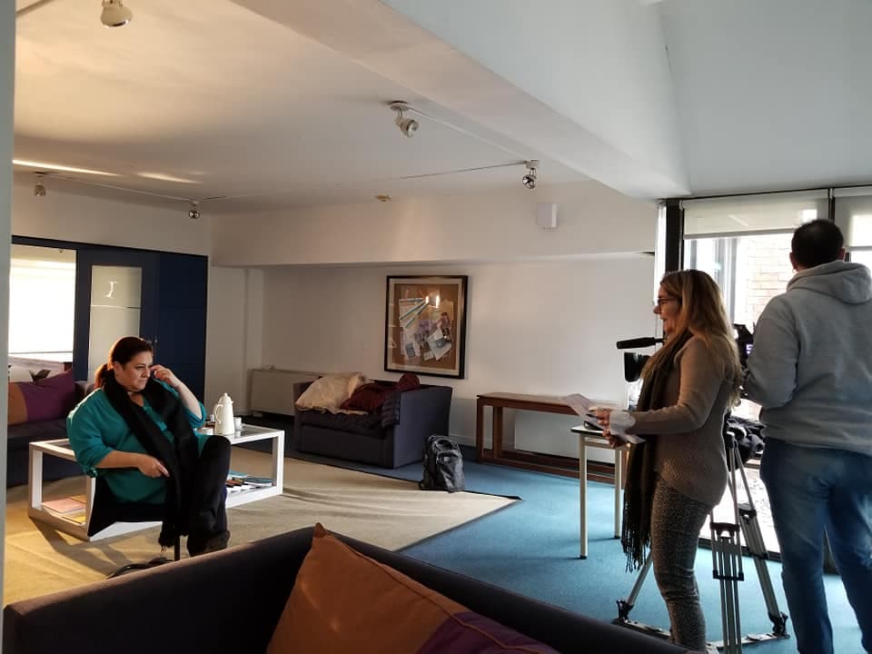 Laura en los medios