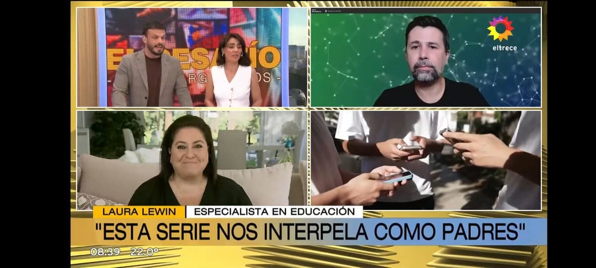 Laura en los medios