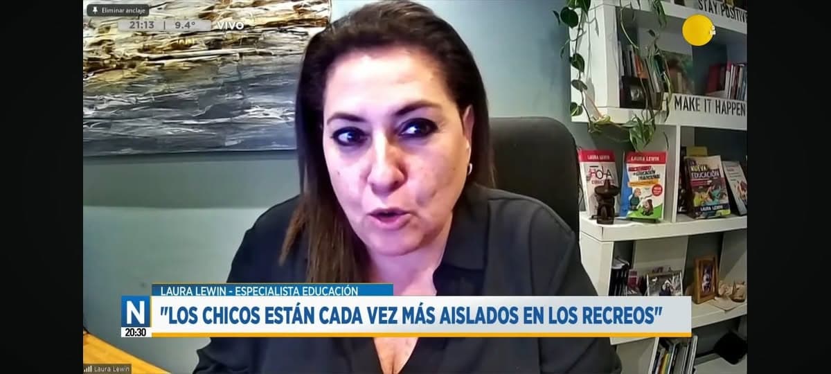Laura en los medios