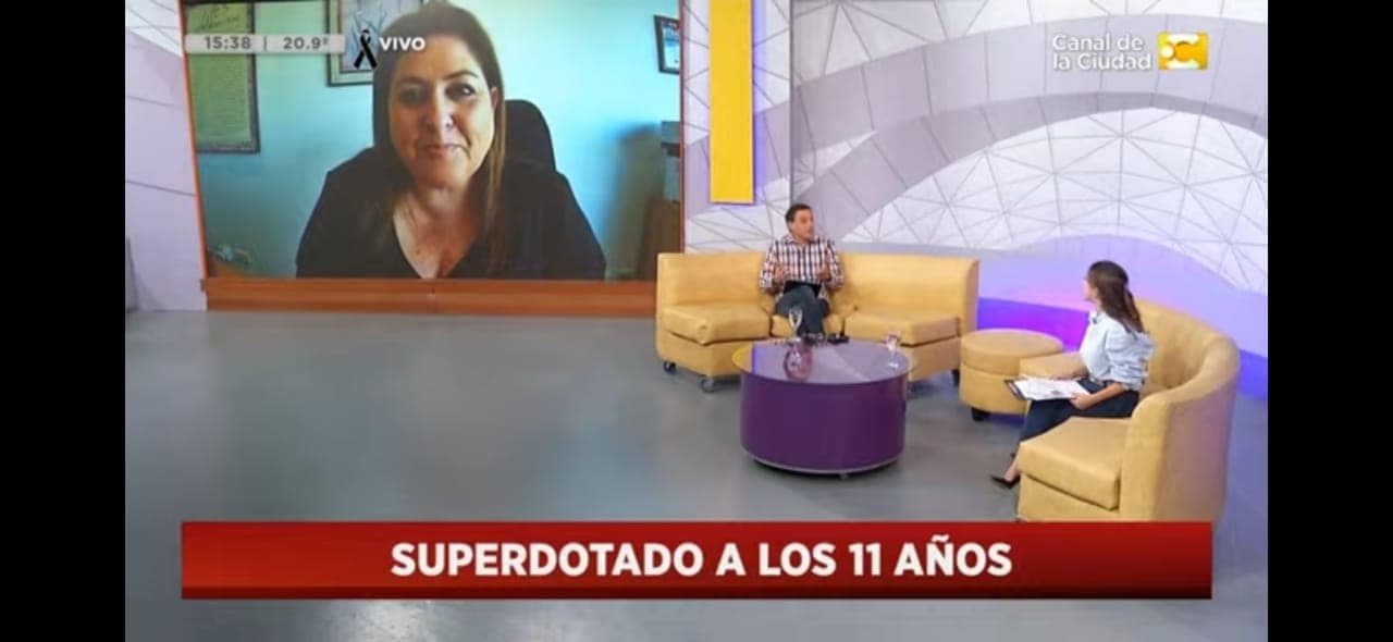 Laura en los medios