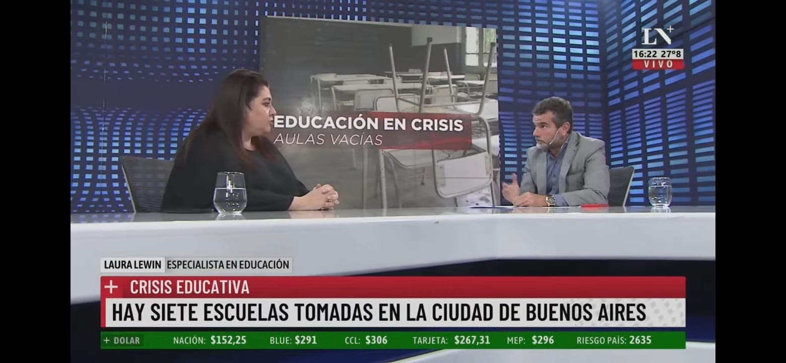 Laura en los medios