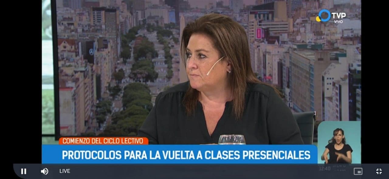 Laura en los medios