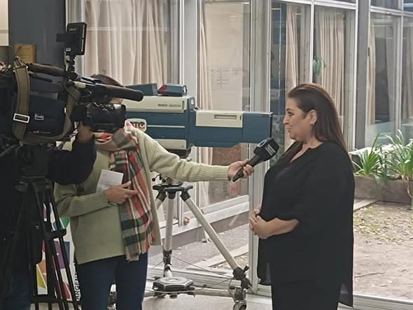 Laura Lewin en medios 4
